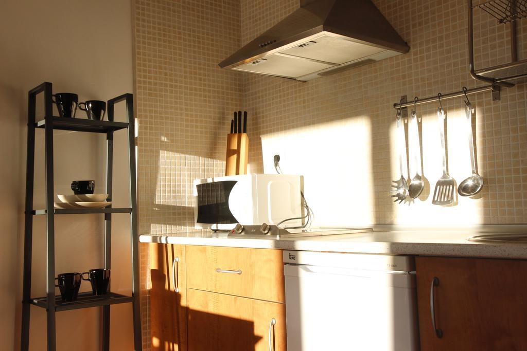Apartamentos Habitat Zona Media โมนาชิล ภายนอก รูปภาพ